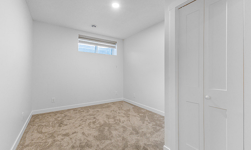 Brand New Basement S...