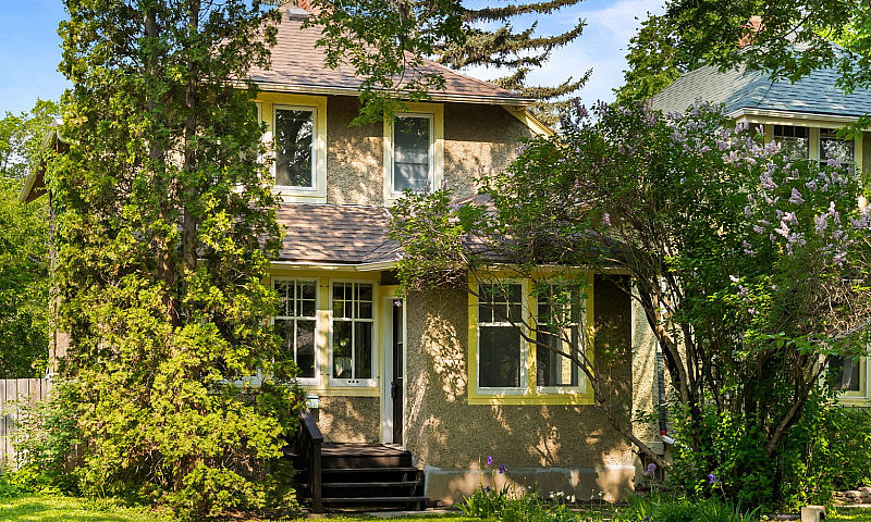 Beautiful 3 Bed/1 Ba...