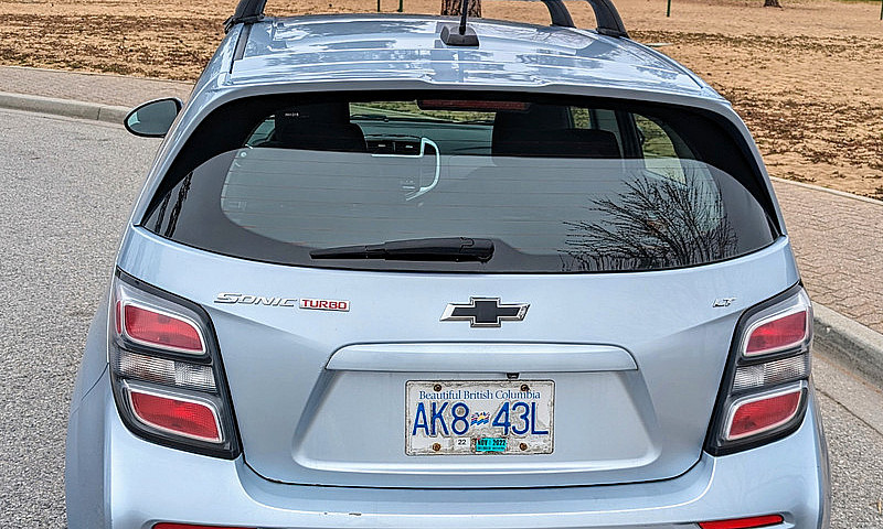 2018 Artic Blue Chev...