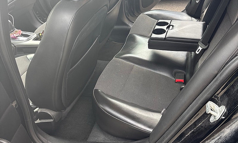 2013 Chevy Malibu Lt...