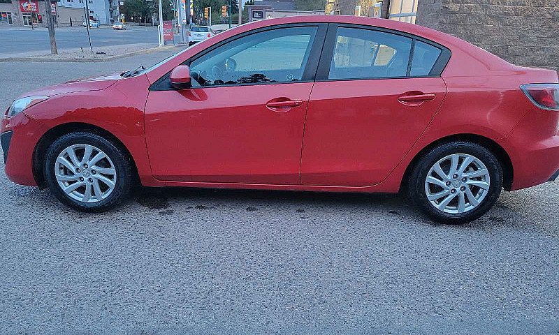2011 Mazda 3...