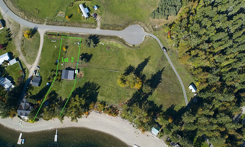 Shuswap Waterfront B...