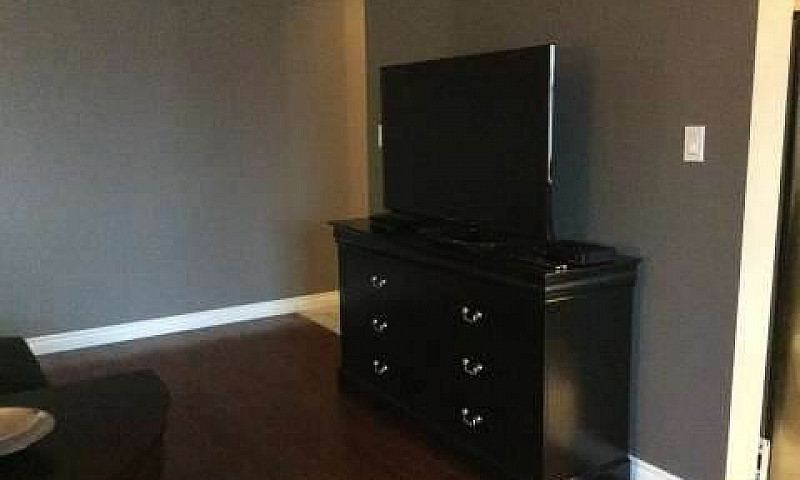 Unfurnished 2 Bedroo...