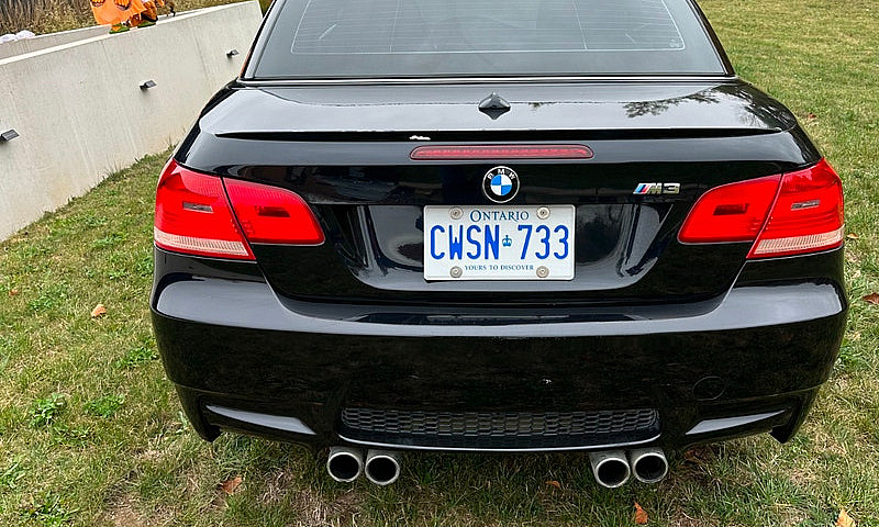 Bmw E93 M3 2008...