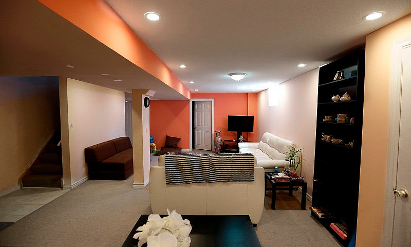 2 Bedroom Basement F...