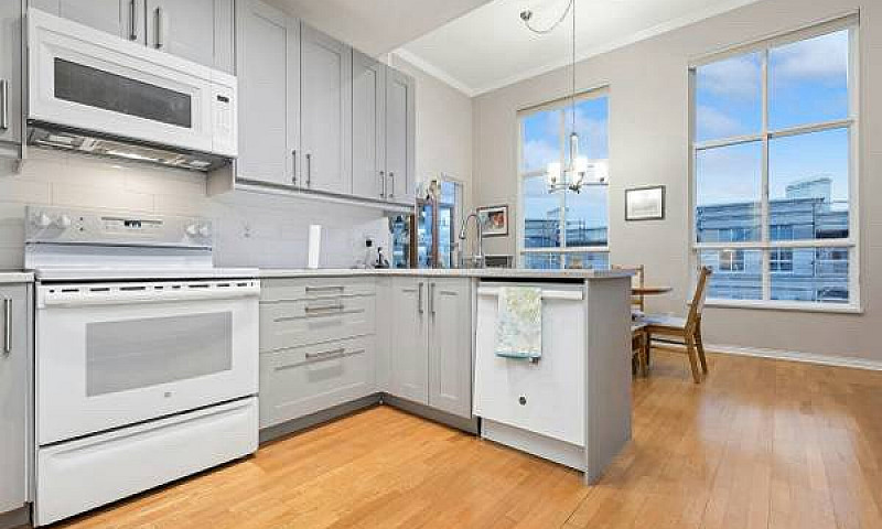 2 Bedroom 2 Bathroom...