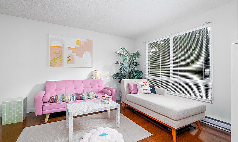 Two Storey Condo Nea...
