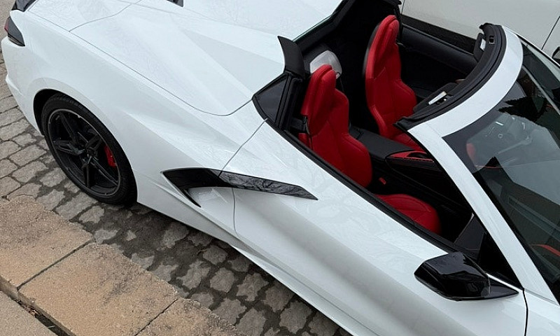 2025 Corvette Stingr...