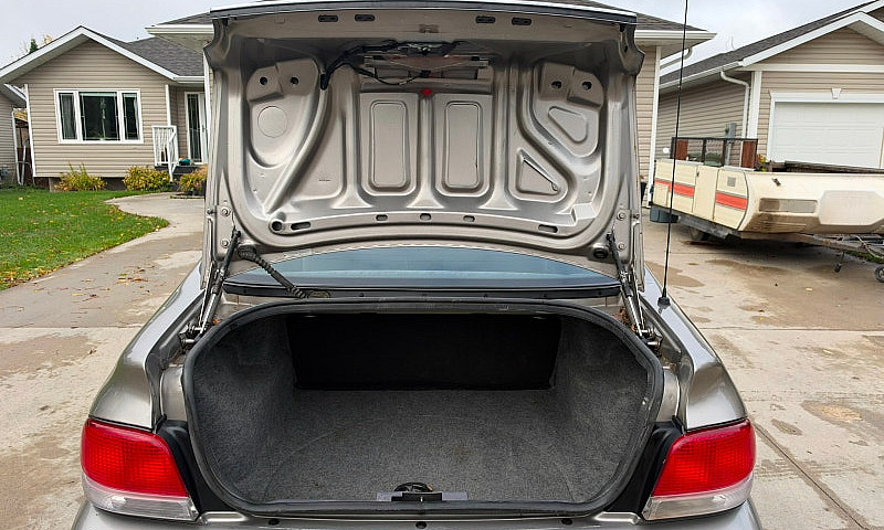 1998 Chrysler Cirrus...