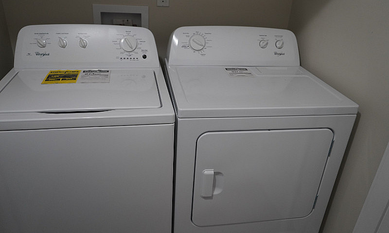 2 Bedroom Basement F...