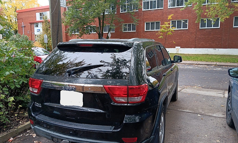 2011 Jeep Grand Cher...