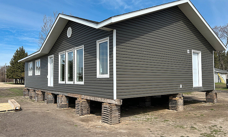 Ready-To-Move Home F...