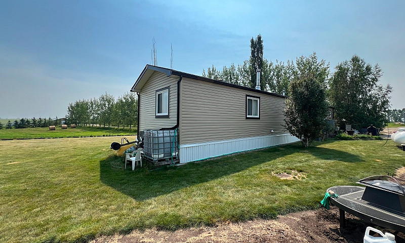Mobile Home To Sell ...