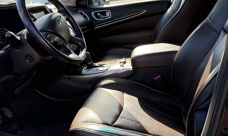 **Luxury Suv - 2015 ...