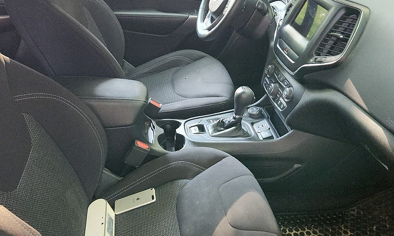 2019 Jeep Cherokee ...