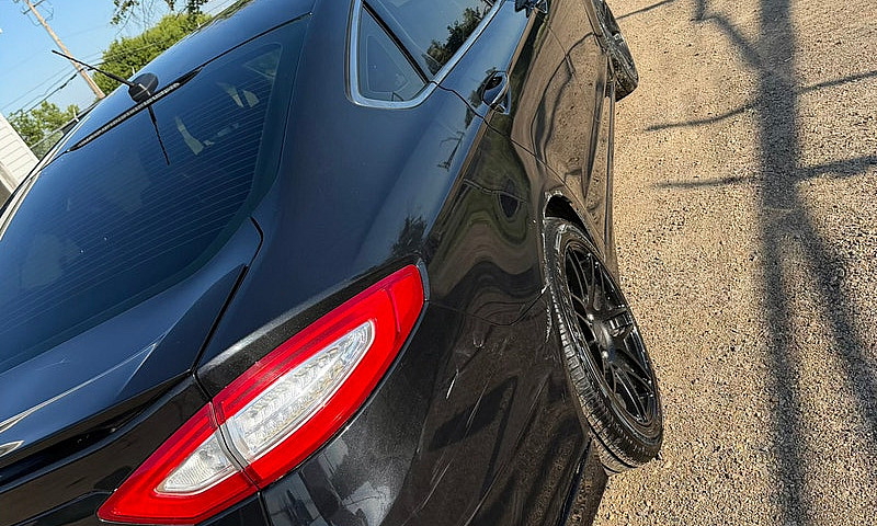 2014 Ford Fusion Tit...