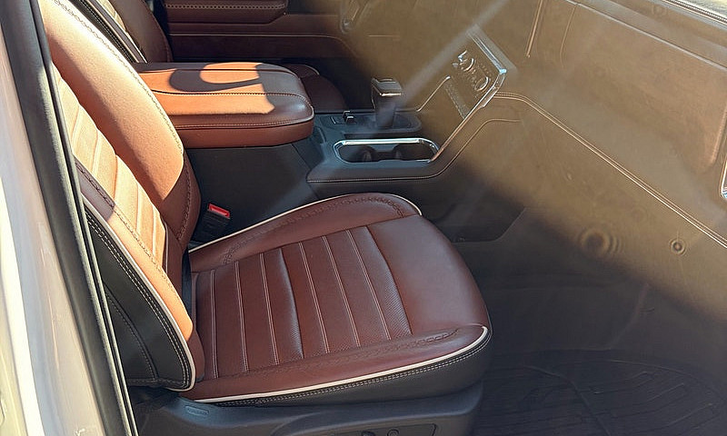 2025 Gmc Sierra 1500...
