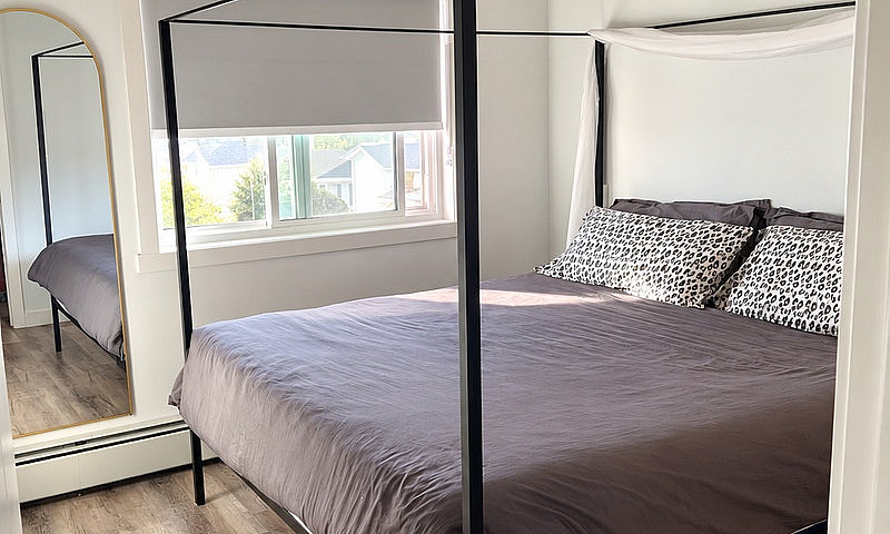 2 Bed 2 Bath Apartme...