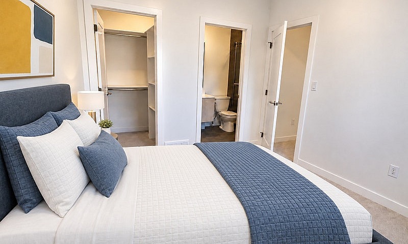 One Month Free Rent ...
