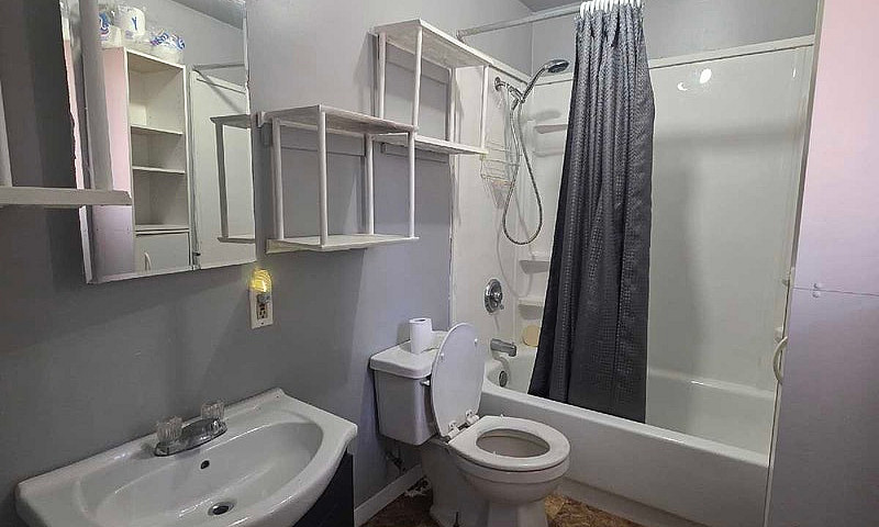 2 Bedroom Apartment ...