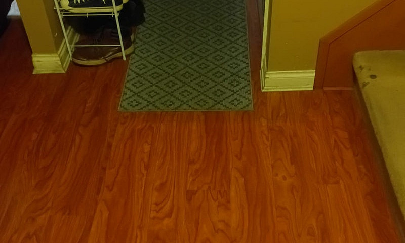 $850 / 1Br - Private...