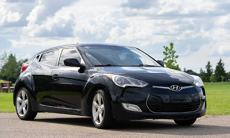 2012 Hyundai Veloste...