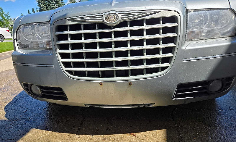 2005 Chrysler 300 To...