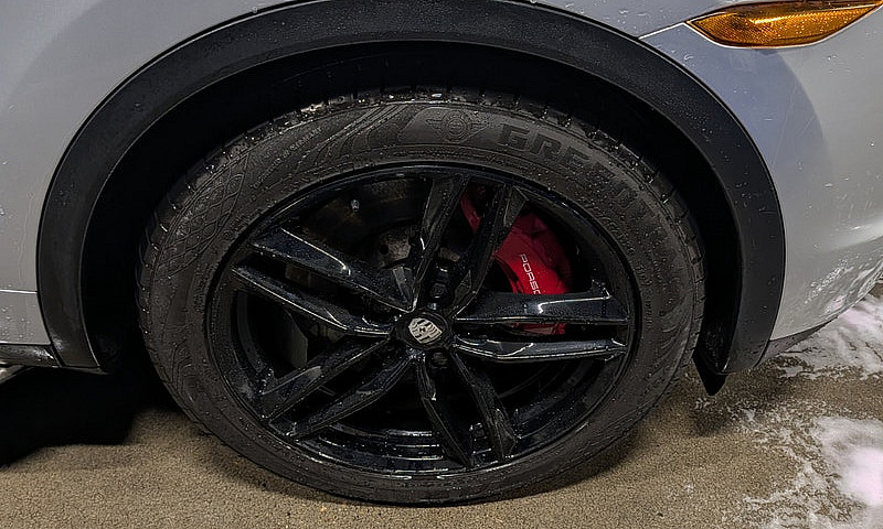 Porsche Cayenne Turb...