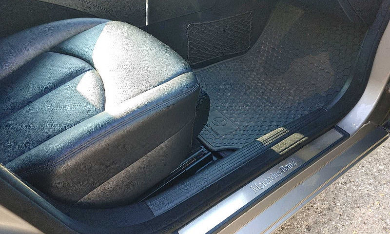 Mercedes E320 Diesel...