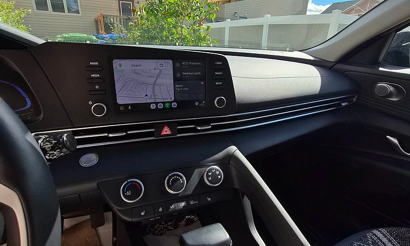 Hyundai Elantra Pref...