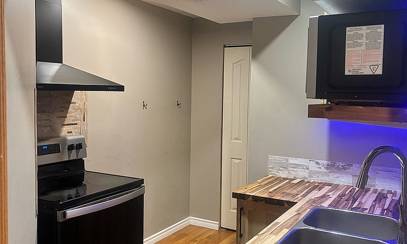 1 Bedroom Basement ...