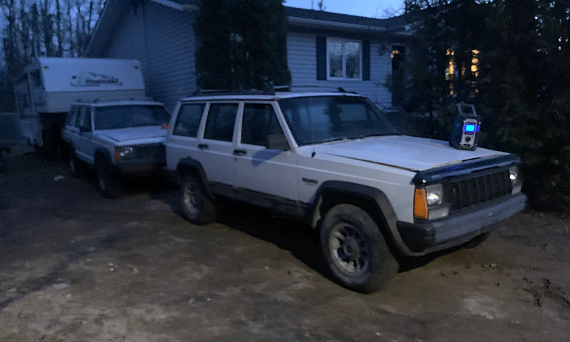 Jeep Comanche And Ch...