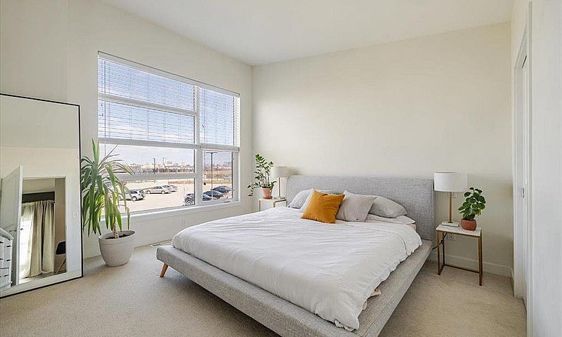 10-865 Rathgar Ave -...