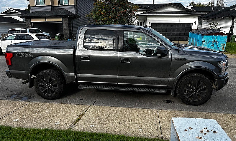 2020 Ford F150 Laria...