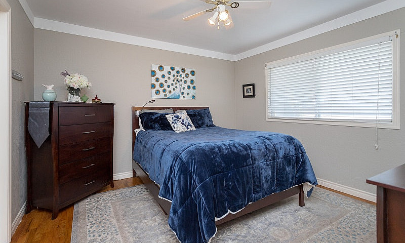 3 Bedroom 1 Bathroom...