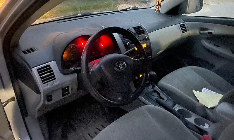Toyota Corolla 2011...