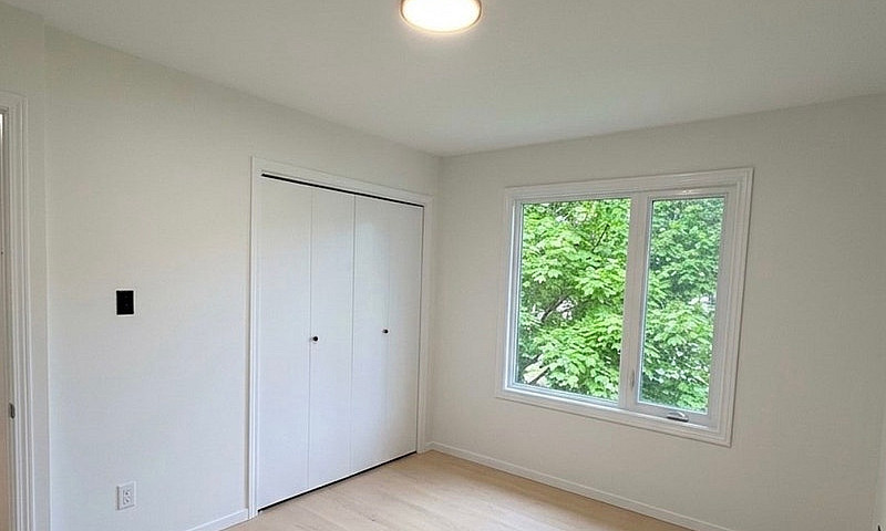 4 Bedroom 2 Bathroom...