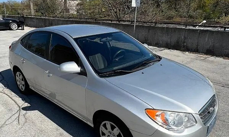 Hyundai 2009 Elantra...