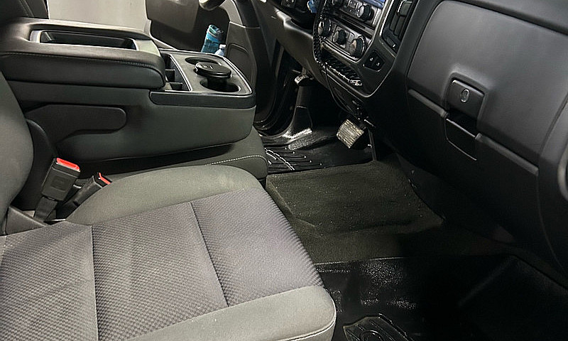 2015 Chev Duramax 25...
