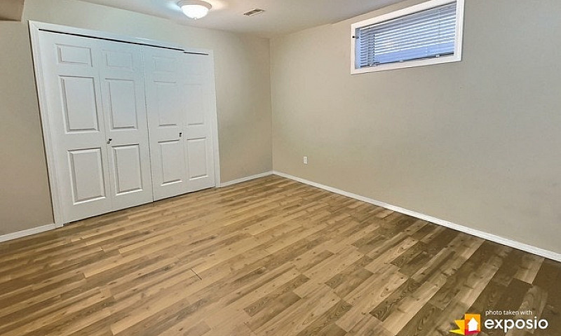 Gorgeous 2 Bedroom B...