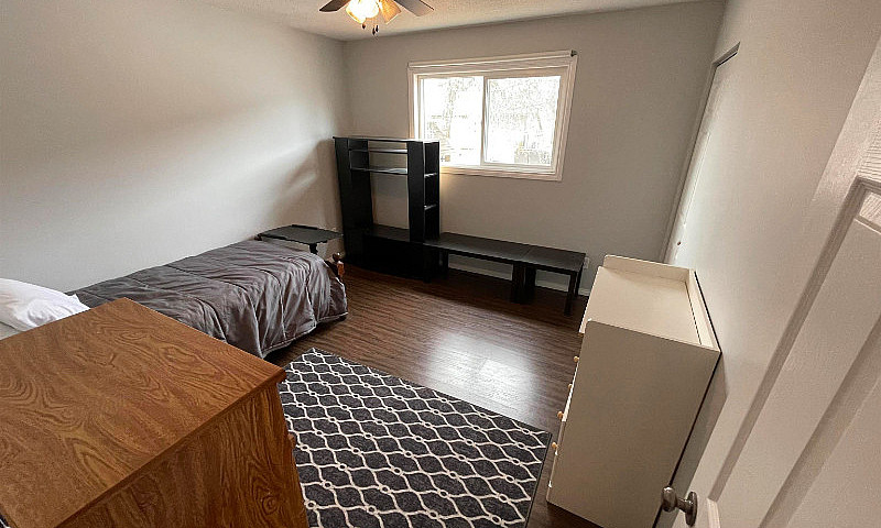 Home For Sale In Col...