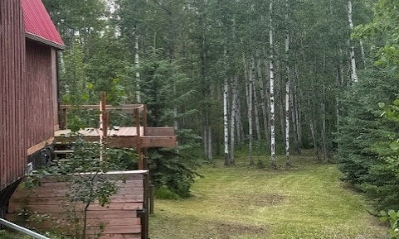 Semi-Waterfront Lot ...