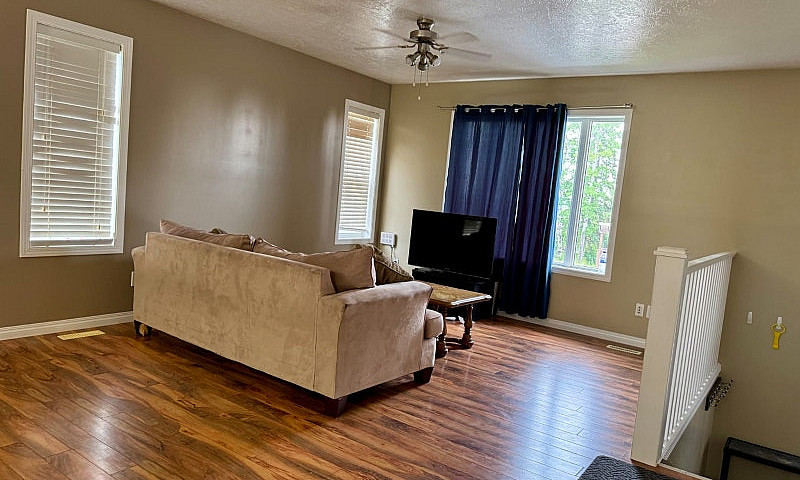 Duplex For Rent Star...