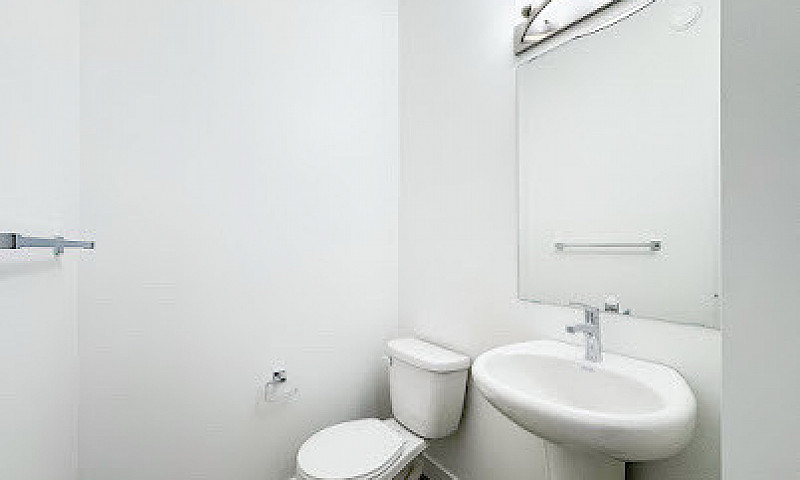 Brand New 3 Bdrm/2.5...