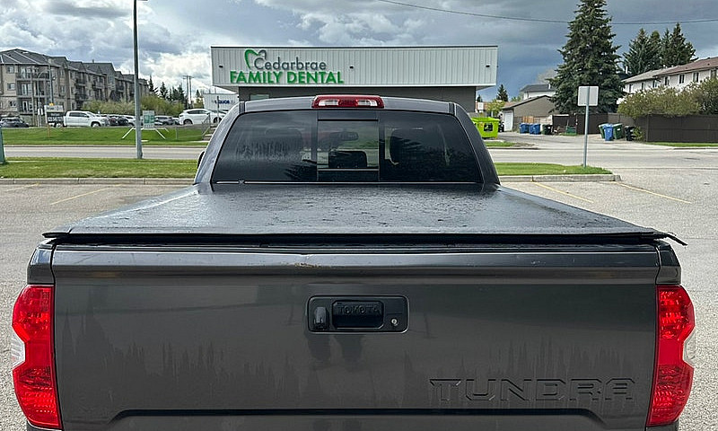 2017 Toyota Tundra  ...