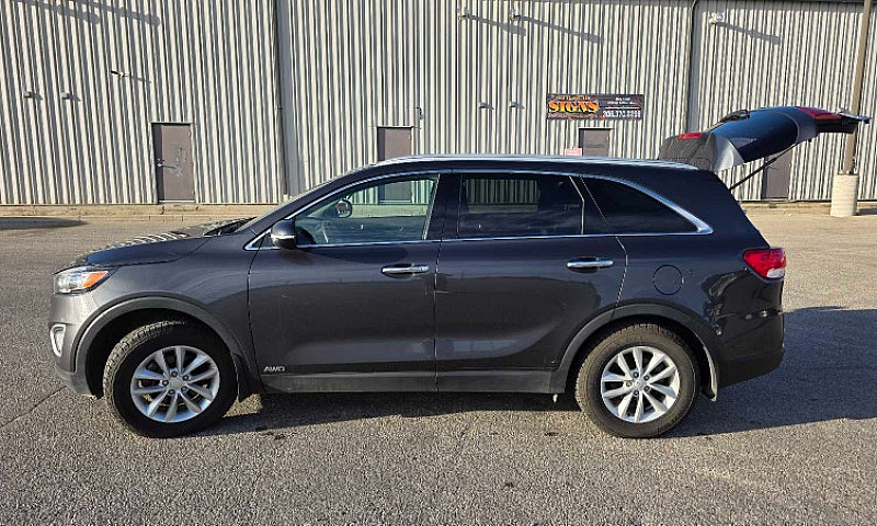 2018 Kia Sorento Awd...