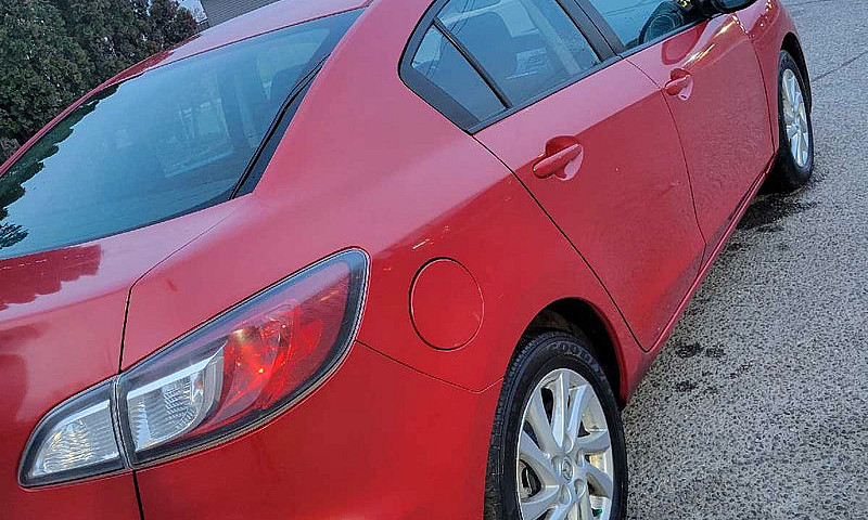 2011 Mazda 3...