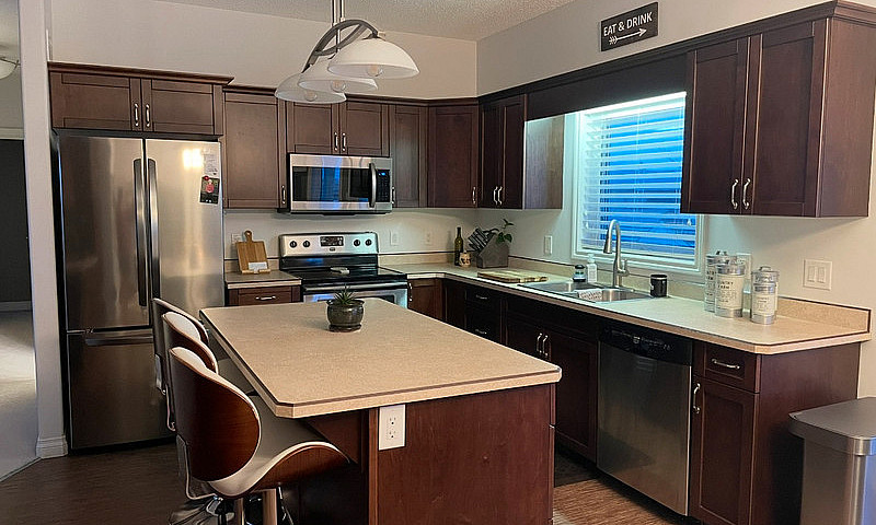 House For Sale In Bu...
