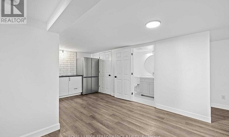 Renovated Bright Low...