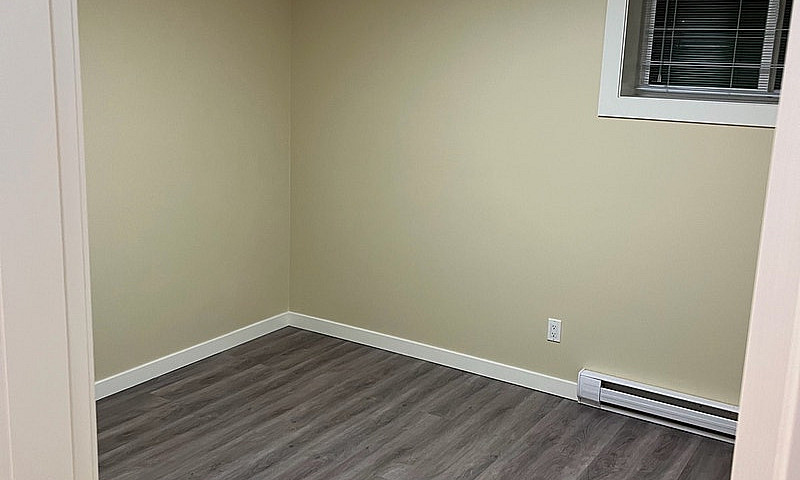 2 Bed 1 Bath Suite...